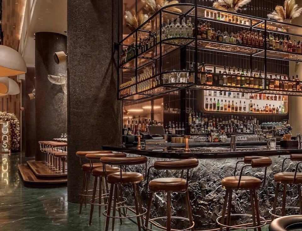 Walk_In_b9cc393e68_7f9c327b42